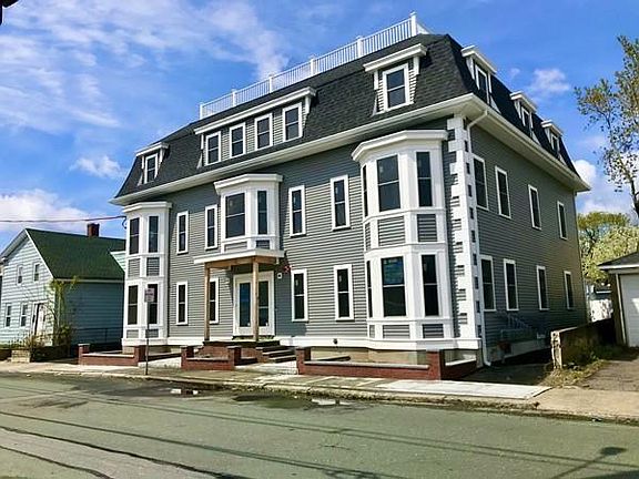 2nd image of 80 Wallis St #5