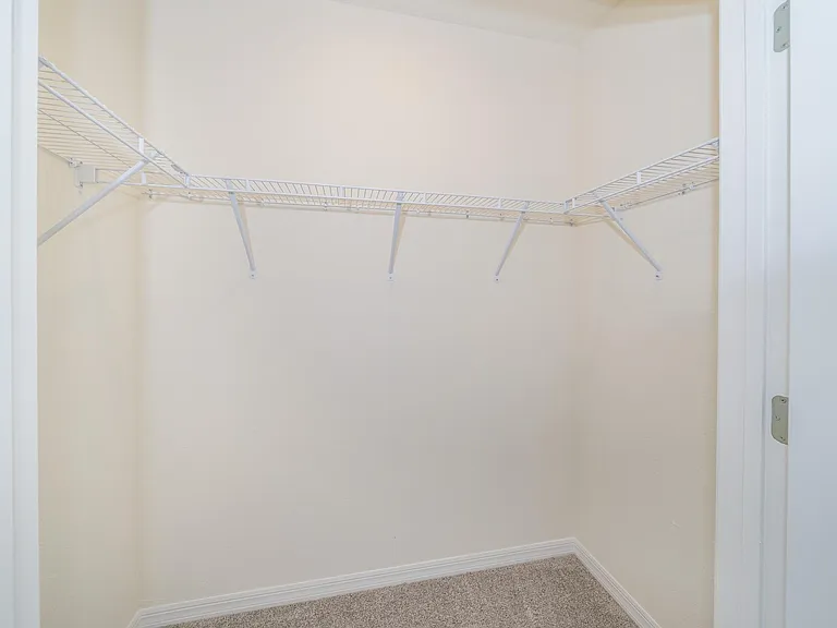 16642 Maude Dr — Photo 13