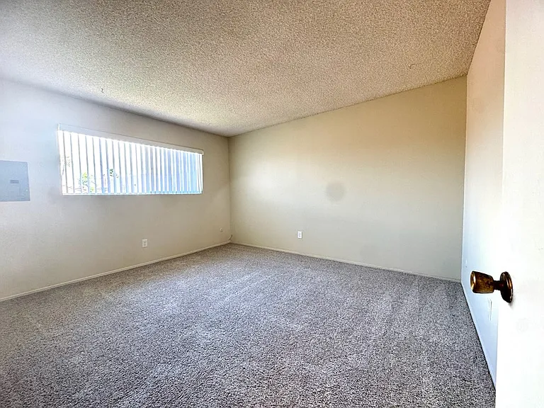 3967 Illinois St #9 — Photo 7