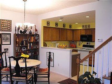 3rd image of 3146 Village Green Dr #3146