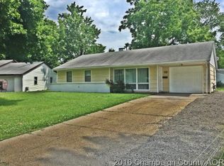 1404 Williamsburg Dr, Champaign, IL