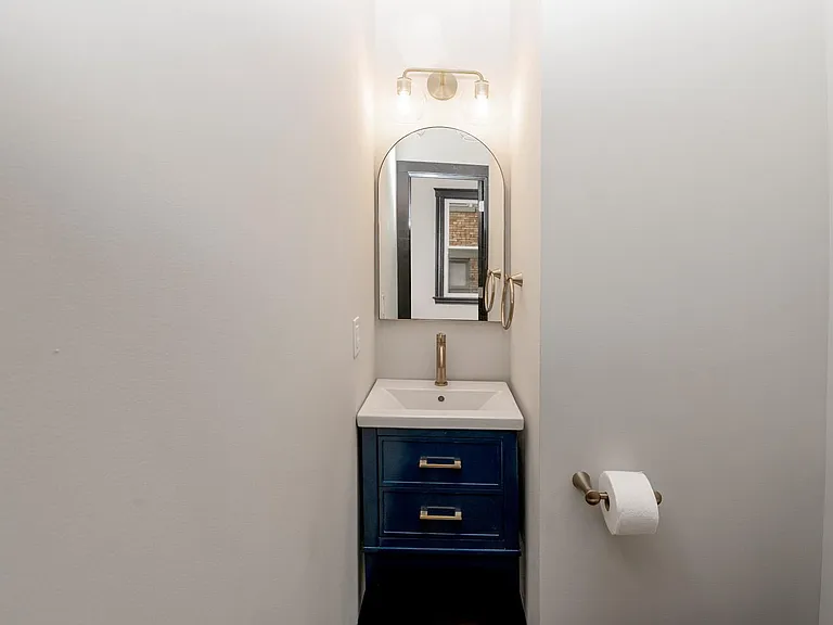 3059 Cleinview Ave — Photo 6