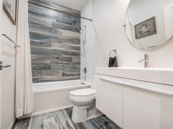 152 Beach Street image 28 of 36