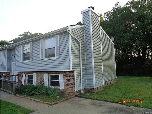 3rd image of 6202 Checkerberry Dr