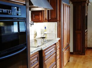 3801 Cedar Ave, Long Beach, CA 90807