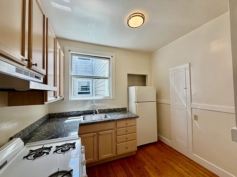 1430 California St — Photo 4