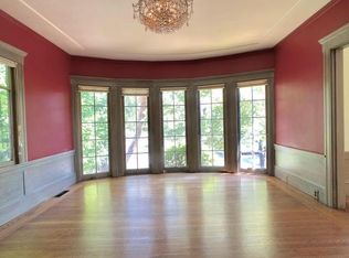 6231 Chabot Rd, Oakland, CA 94618