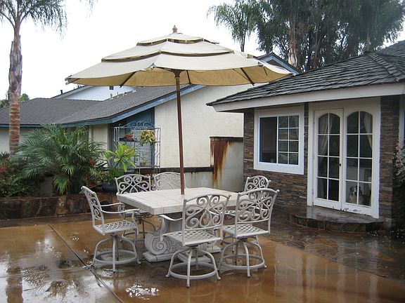 5th image of 4565 Stratford Cir
