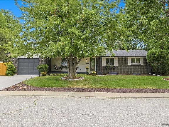 2nd image of 6902 Oak Way