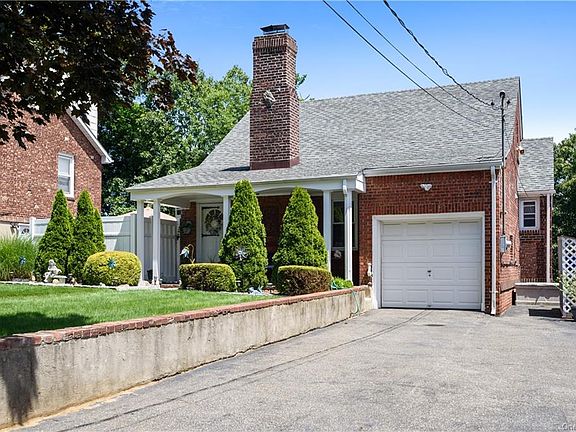 5th image of 37 Lincoln Ave