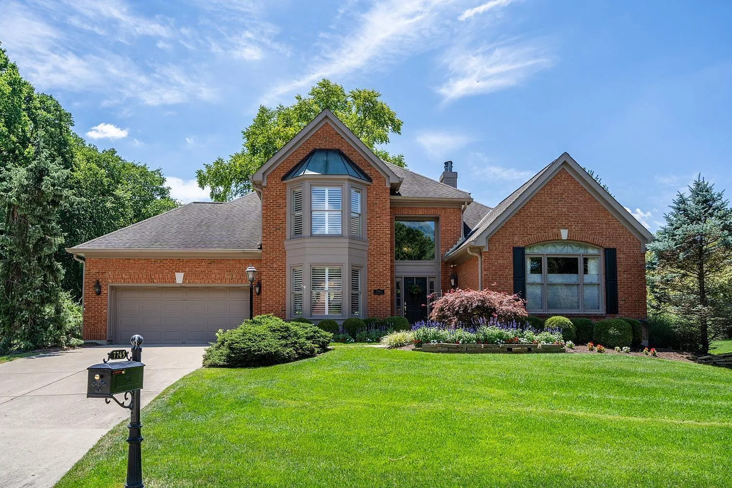 7745 Oyster Bay Ln photo 1