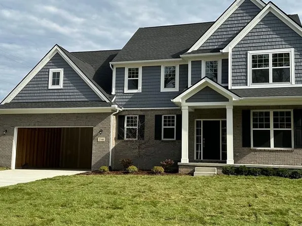 2748 Castlewood Ct, Wixom, MI 48393