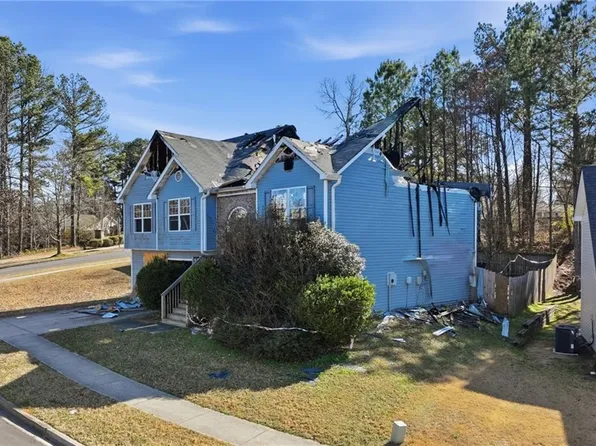 4297 Round Stone Trl, Snellville, GA 30039