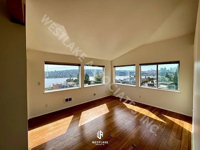 2150 6th Ave N #301 — Photo 3