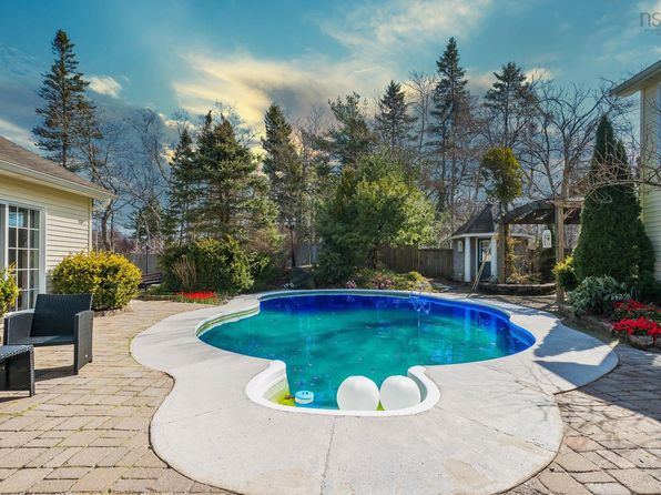 23 Grebe Ave, Timberlea, NS B3T 1J1