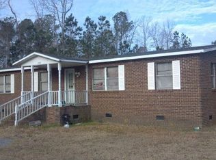 1395 Mill Pond Rd, Elizabeth City, NC 27909