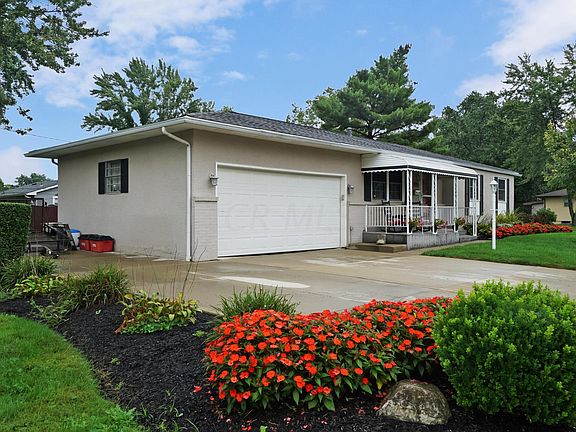 2nd image of 466 Denwood Dr S