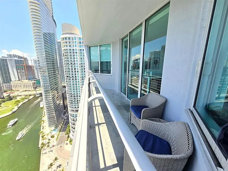 325 Biscayne Blvd #3719 — Photo 30