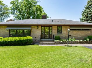 7114 52nd Ave, Kenosha, WI 53142