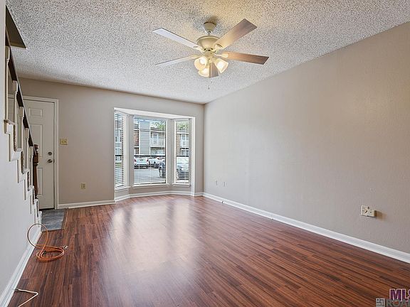 3rd image of 759 E Boyd Dr APT C