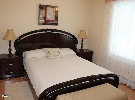 5th image of 39 Woodridge Dr