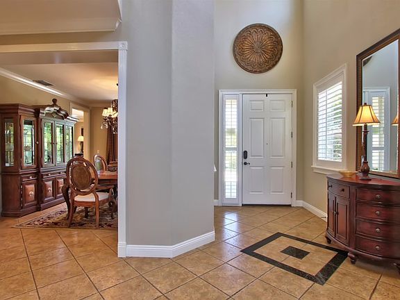 4th image of 6525 Laurel Crest Cir