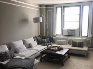 2027-35 Locust St #1404, Philadelphia, PA 19103