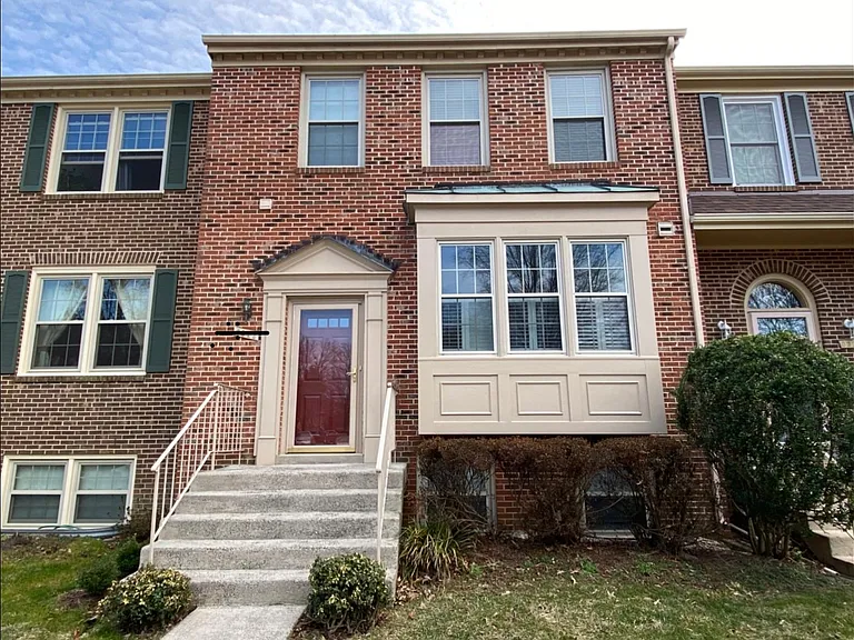 6323 Millwood Ct — Photo 1