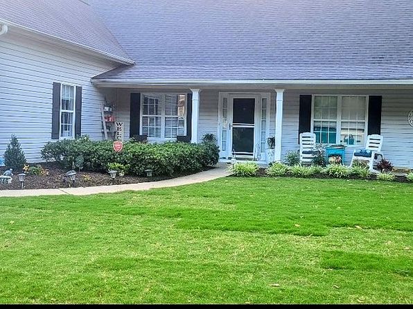 3946 Saint George Ter SW