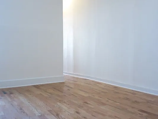 Rented by MNS | media 3