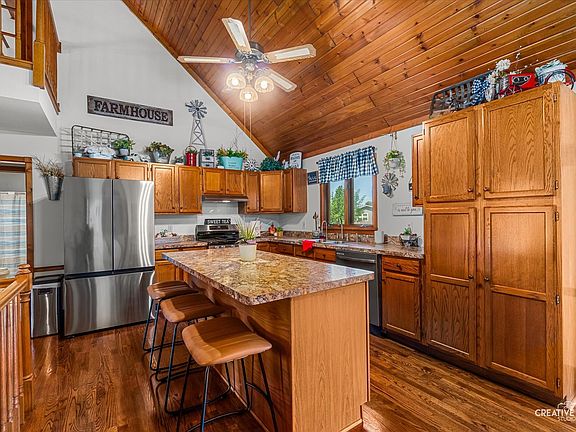 5th image of 519 Hickory Cir