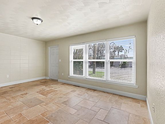 5th image of 1113 S Banana River Dr #1115