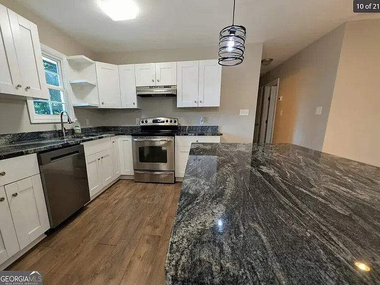 537 Eastside Dr — Photo 10