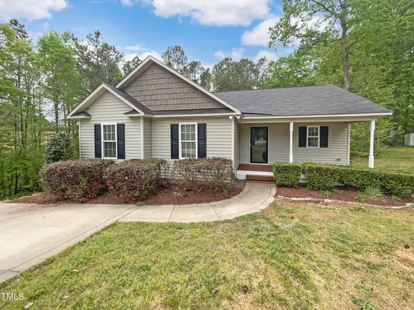 153 Apple Ct, Clayton, NC 27527