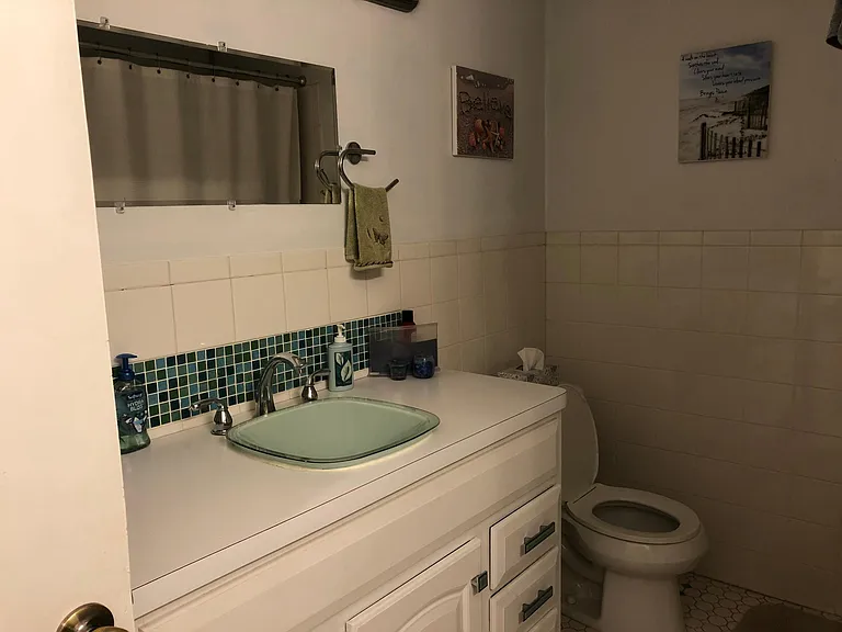 330 Aberdeen Ave — Photo 6