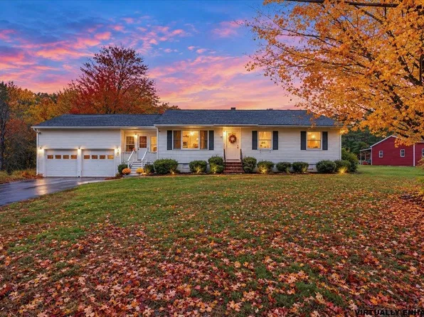 850 Center Street, Wolfeboro, NH 03894