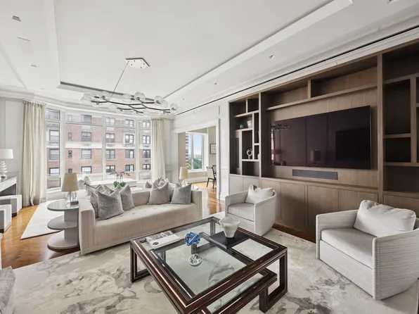 20 East End Avenue image 3 of 31