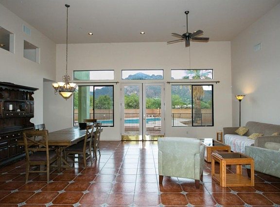 2nd image of 9020 N Calle Loma Linda