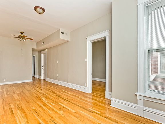 5th image of 1225 N Wolcott Ave #3