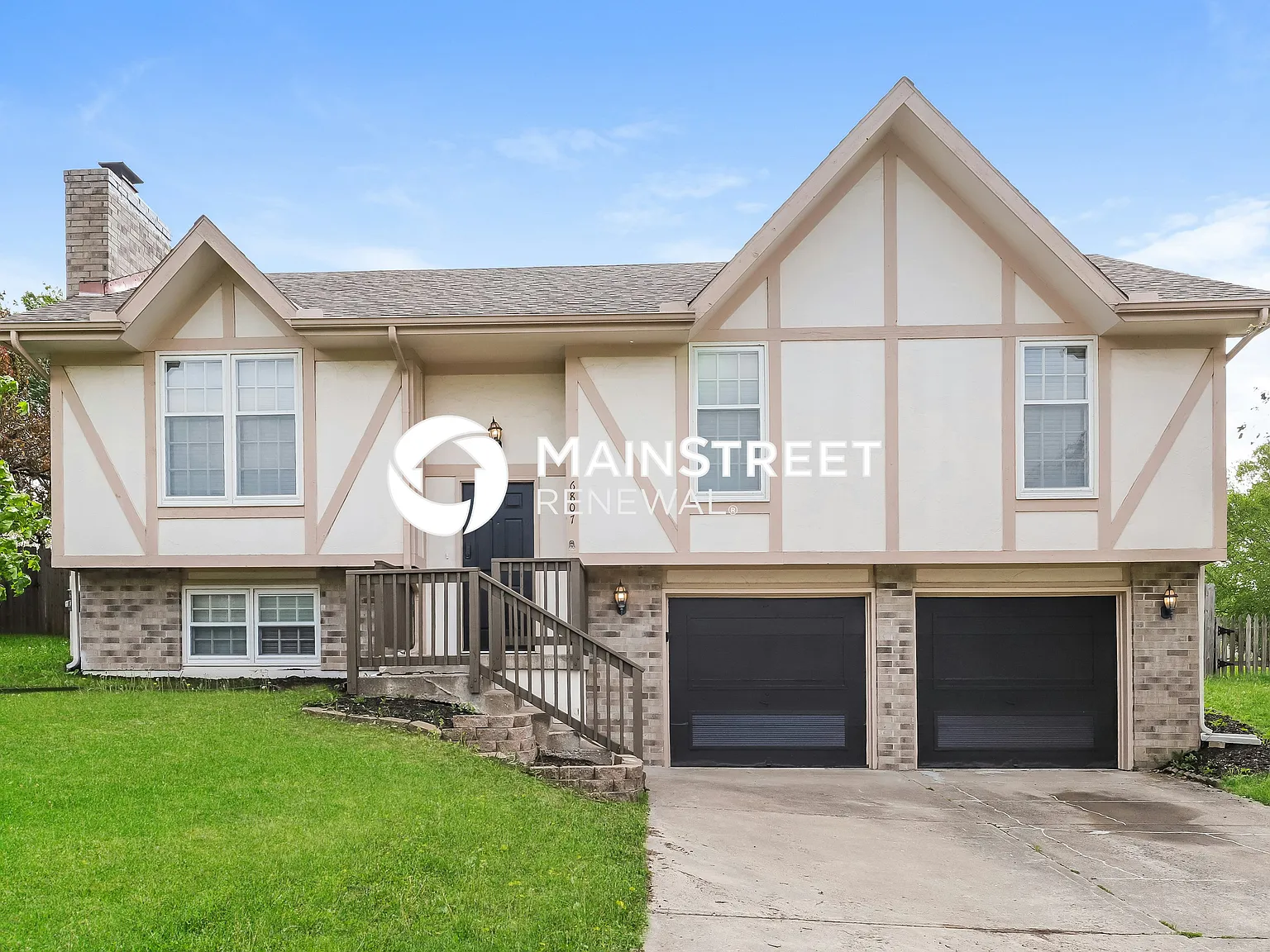 6807 T Gabbert Drive — Photo 1