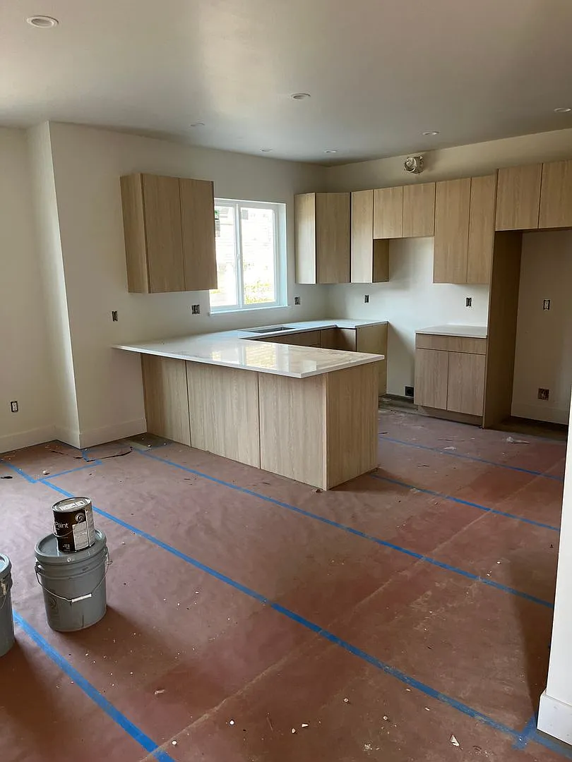 3200 Meridian Street — Photo 2