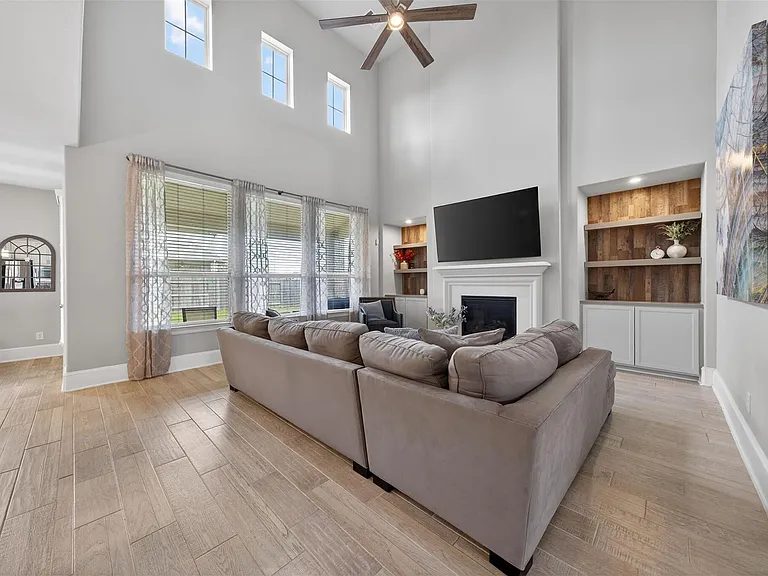 9555 Pappas Creek Ct — Photo 7