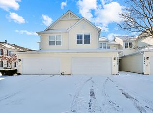 2983 Falling Waters Ln, Lindenhurst, IL 60046