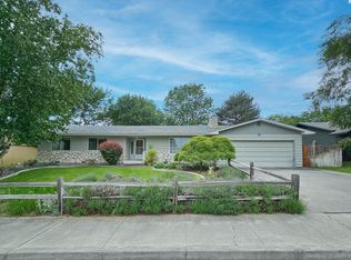 1613 W 15th Ave, Kennewick, WA