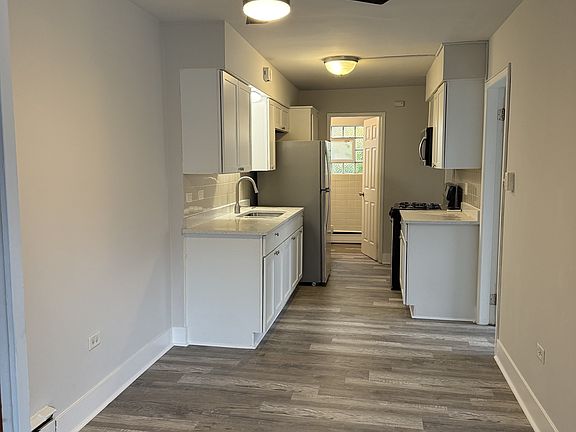 5th image of 6705 Stanley Ave APT 24