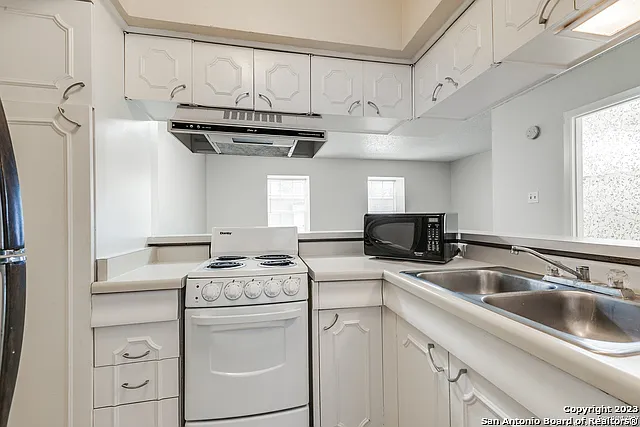 1045 Shook Ave #148-I — Photo 4