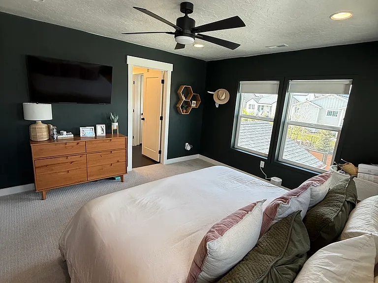 1397 Sumac Cir — Photo 30