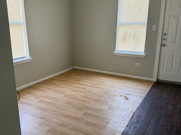 3rd image of 1003 N 24th St