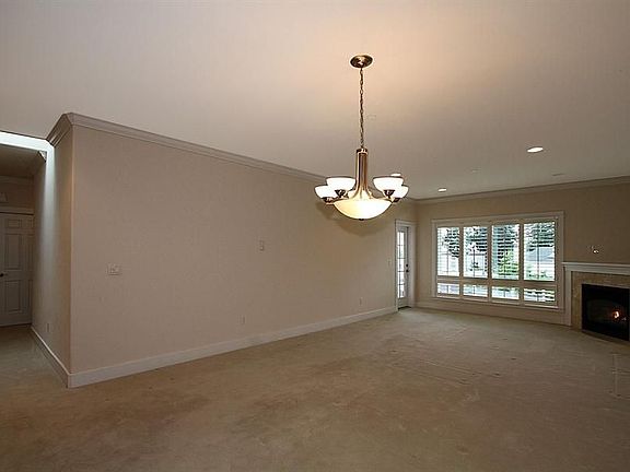 5th image of 1854 NW 195th St Unit 304
