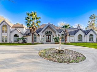 209 Forest Wind Cir, Montgomery, TX 77316